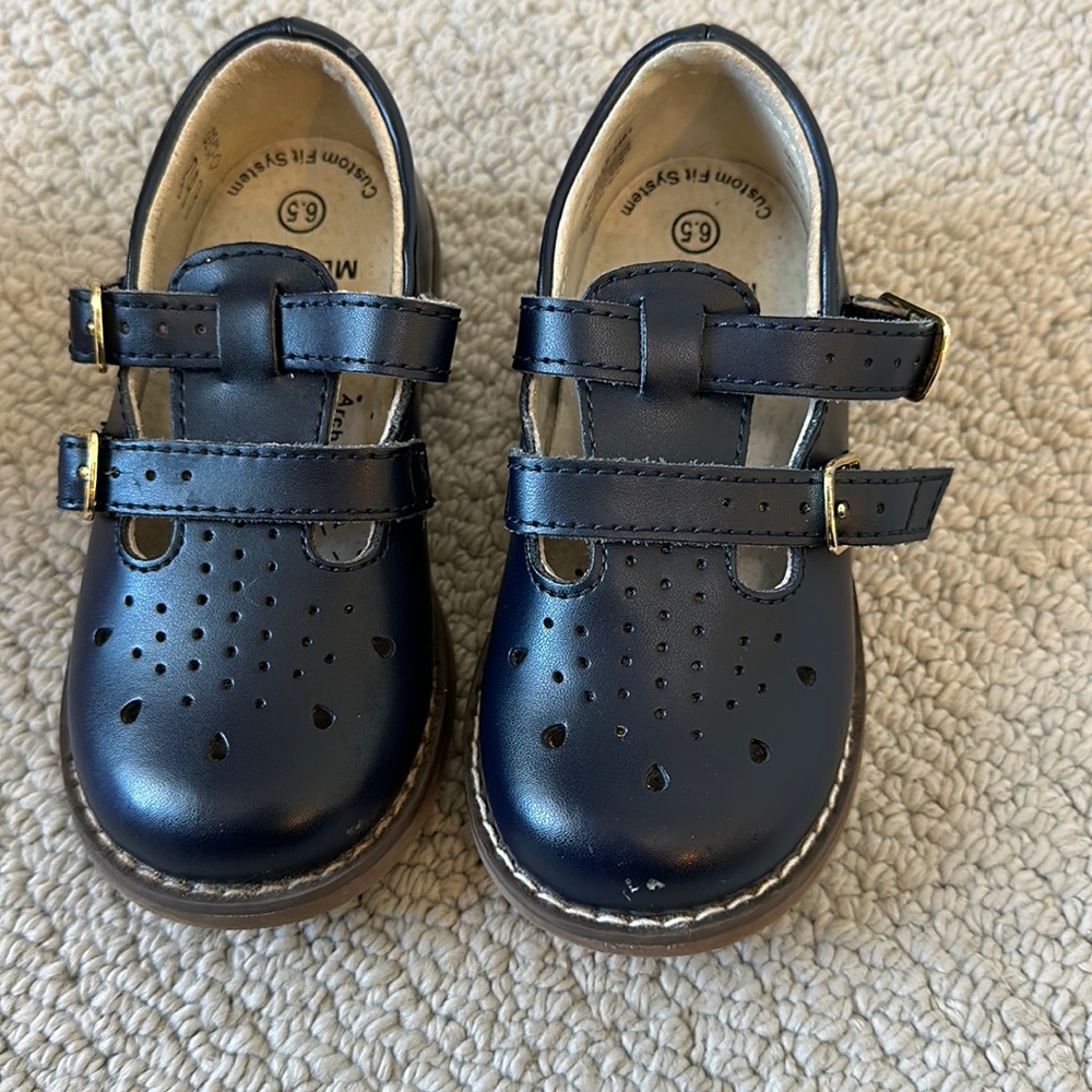 Footmates